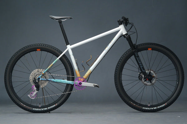 Julian's Darien with Marbled effect